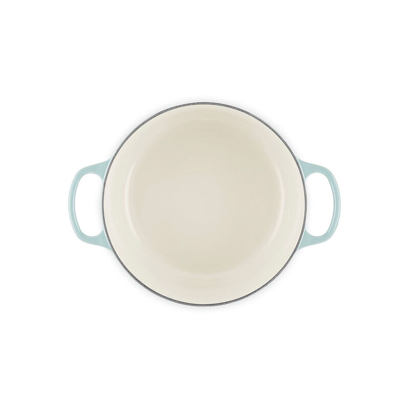 Le Creuset Signature Cast Iron Round Casserole 26cm image number 39